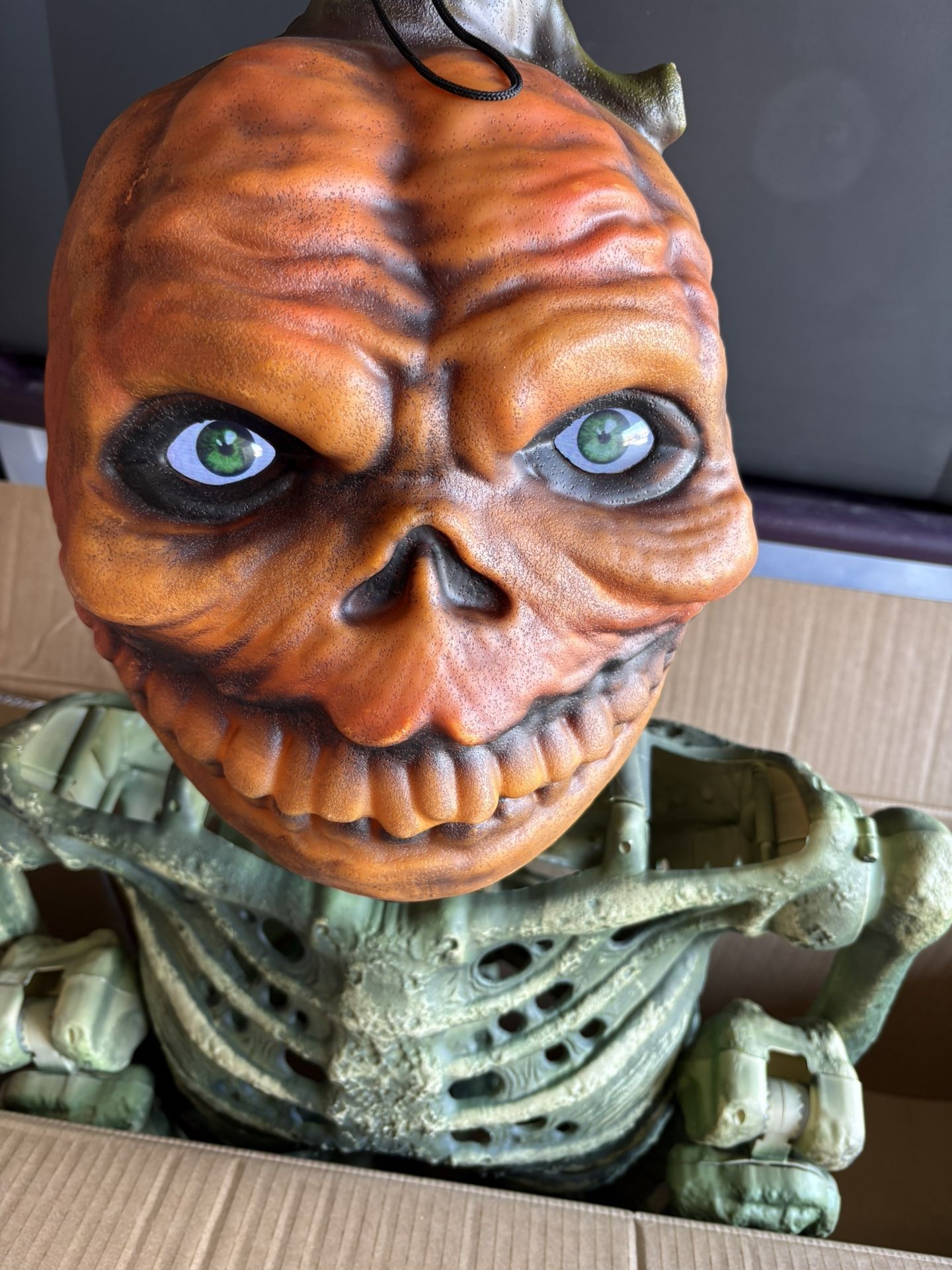 Rotten Patch Poseable Skeleton