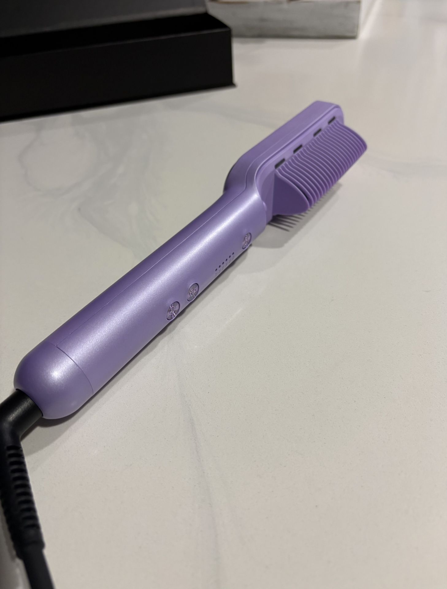 Wavy talk hair straightener Brush