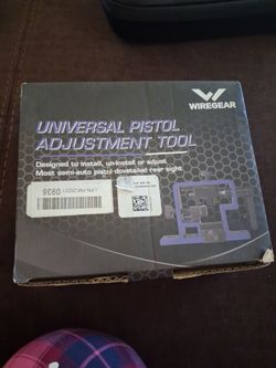 Universal pistol adjustment tool
