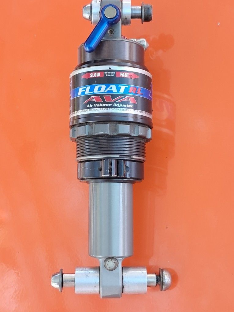 FOX Float RL AVA Shock