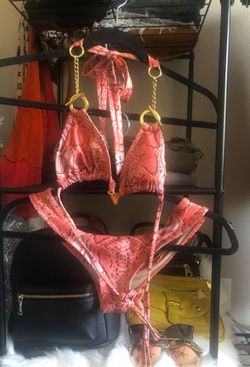 Syrup coral bikini