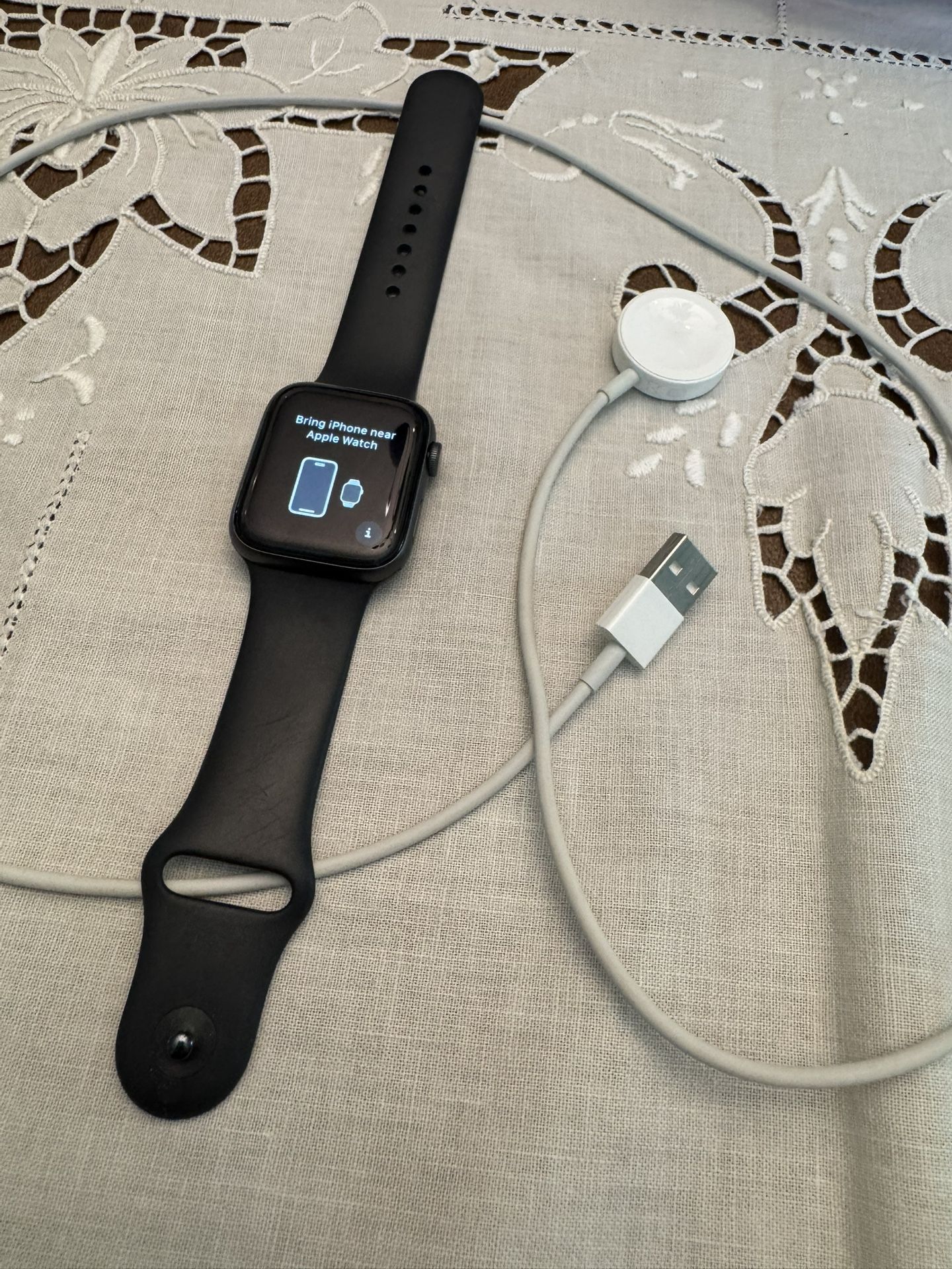 Apple Watch Series 4 great condition