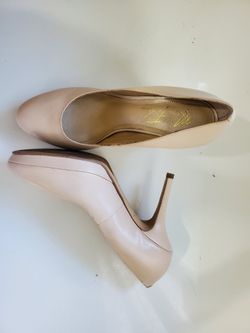 MARK FISHER WOMAN STILLETOS BEIGE SIZE 6.5 