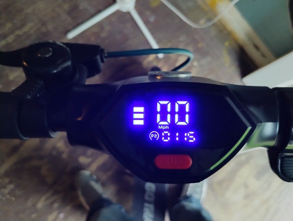 G3 GOTRAX Electric Scooter