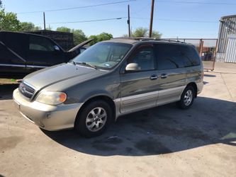 2005 Kia sedona