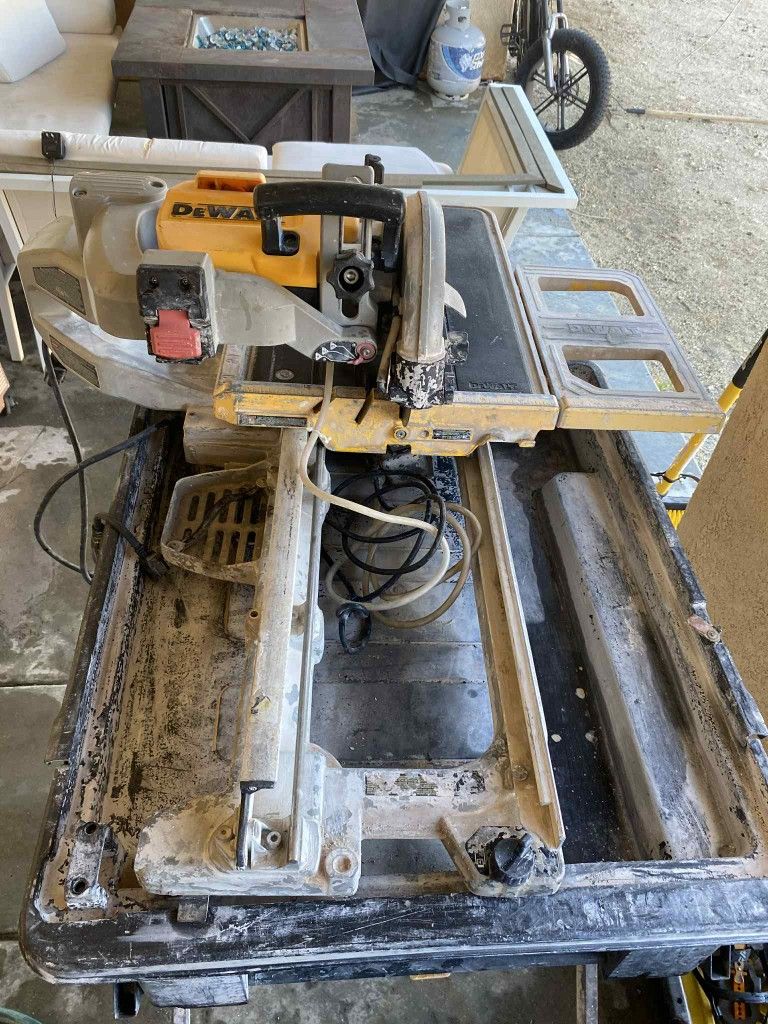 Tile Cutter
