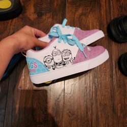 Kids Shoes Wheelies Size 3