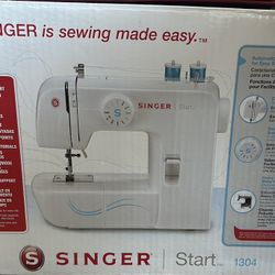 SINGER Start Sewing Machine 1304