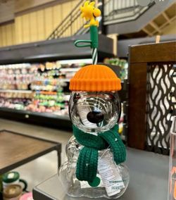 Starbucks x Snoopy glass cup