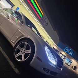 2007 Mercedes-Benz CLS-Class