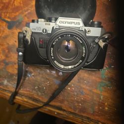 OLYMPUS OM 10
