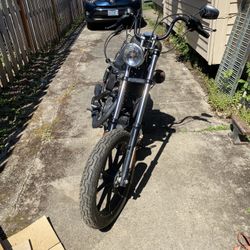 2016 Harley Iron 883