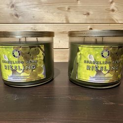 BNWT 2 Bath and body Works rare vintage Sparkling Pear Riesling candles