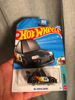 Tooned Supra Hot Wheels STH