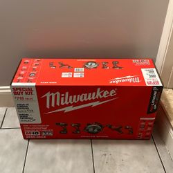 Milwaukee M18 5 Tools Combo Kit