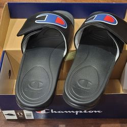 Men's Champion Mega Slides - Size 11
