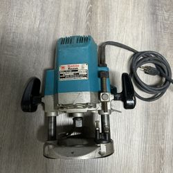 Makita Plunge Router