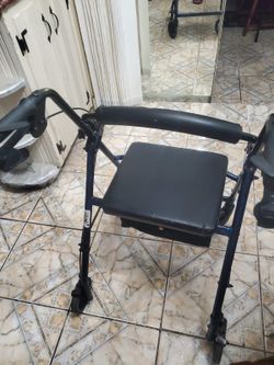Rolling Walker with Wheels