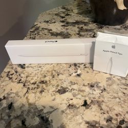 Apple Pencil 2nd Generation with Apple Pencil tips