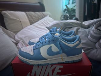 UNC dunks size 5.5