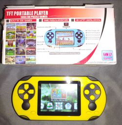 Portable gaming console, 230 games, accessories.