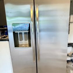 Whirlpool Gold Series Refrigerator 