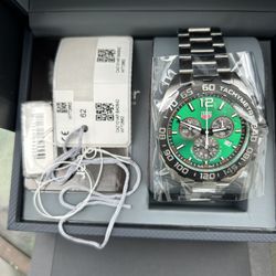 Tag Heuer - CA101AP. BA0842 Green Dial 