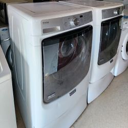 Nice And Clean Front Load Washer And Dryer Matching Set 