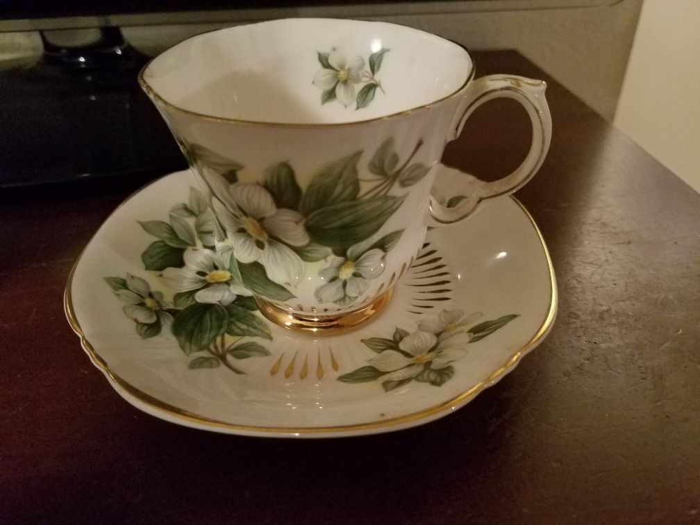 Vintage Teacup & Saucer