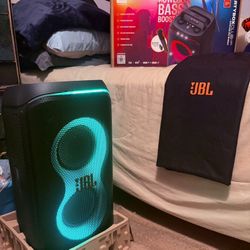 JBL - PartyBox (Club Live 120) Portable Party Speaker - JBL Pro Sound, Wireless Mic & Guitar Input , Led LIGHTS