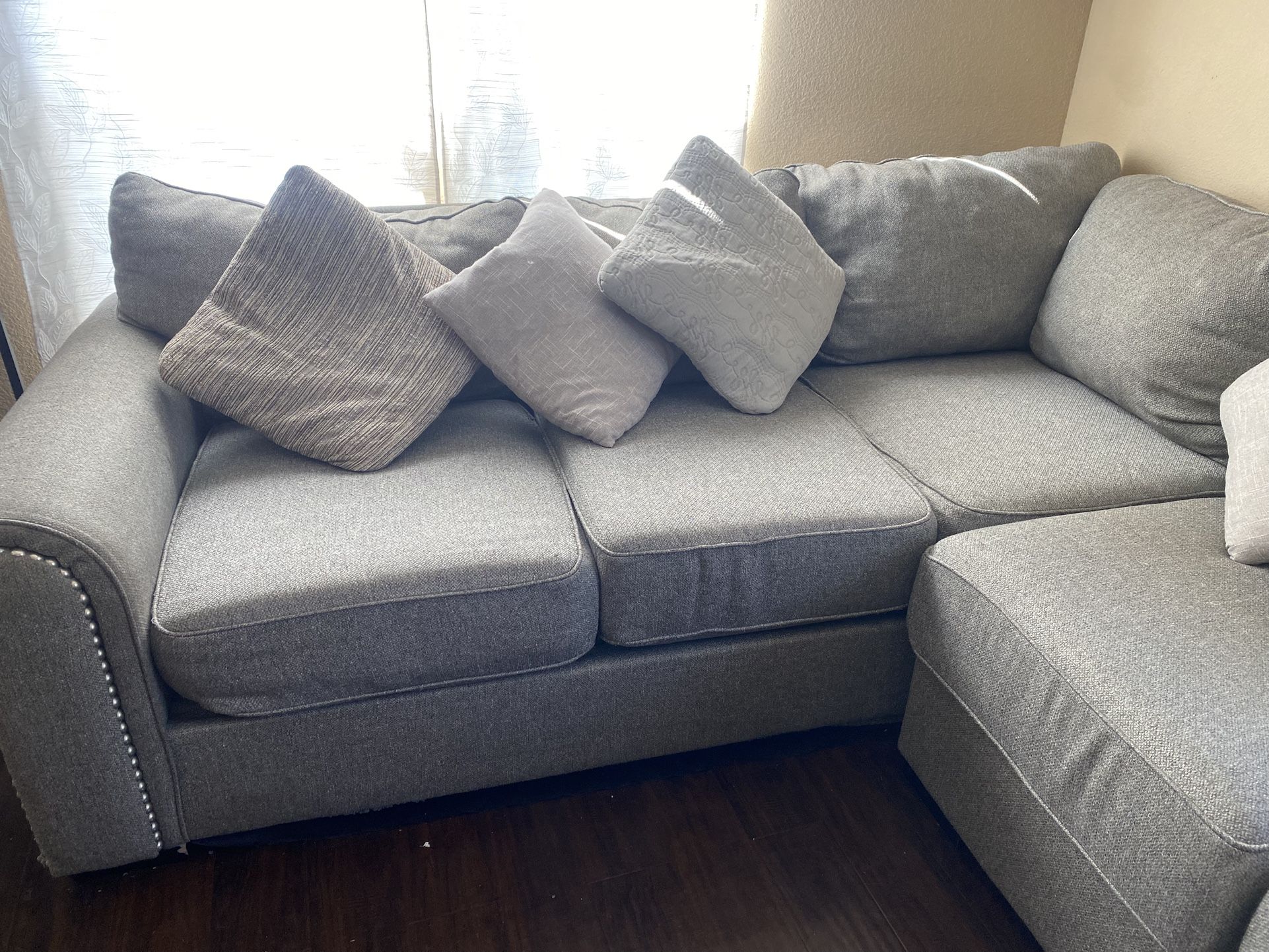 Sectional/Couch