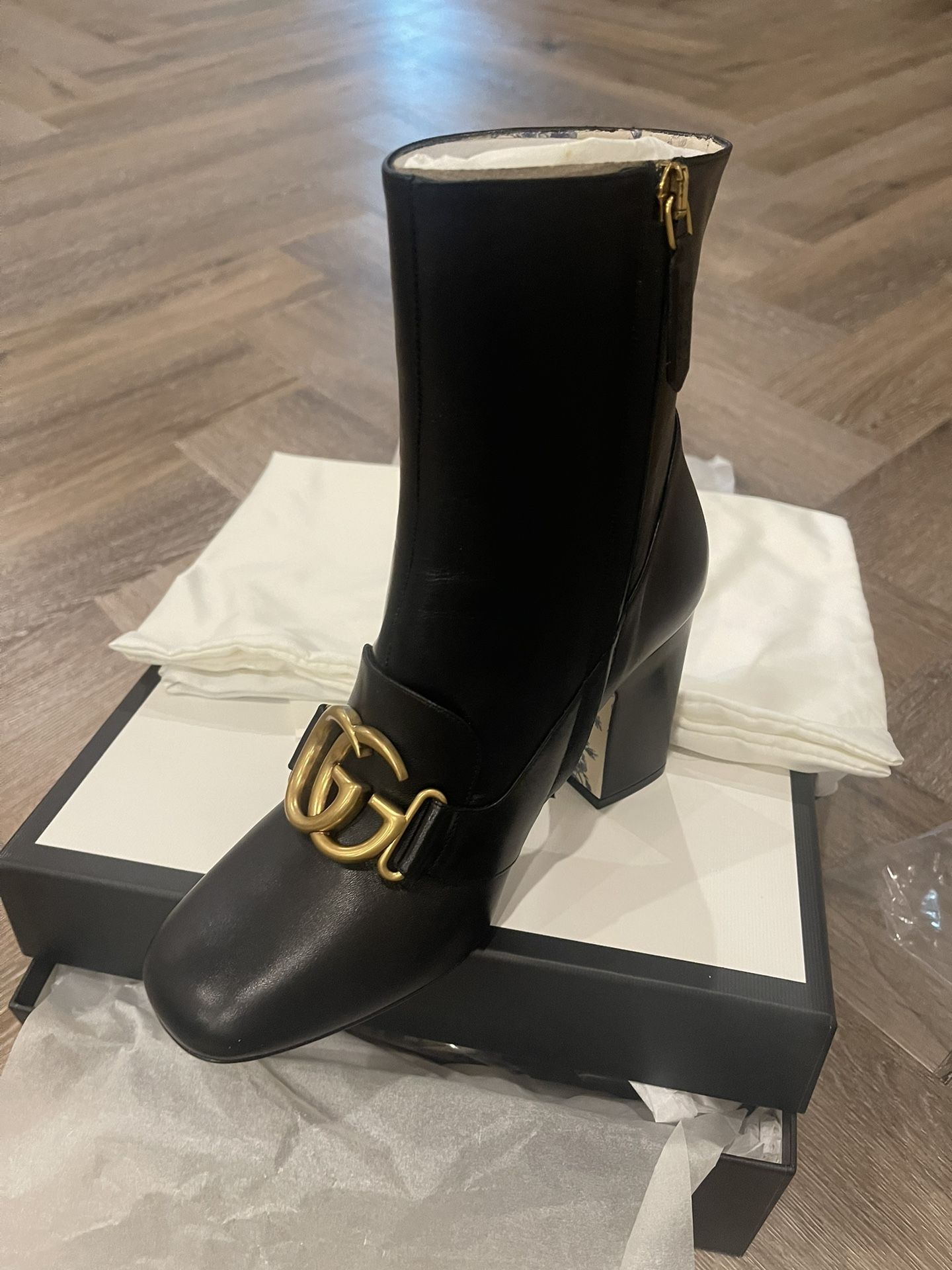 Gucci Women’s High Heel Boots (black)