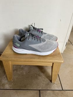 Women’s New Balance Shoes
