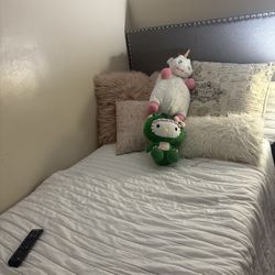 Twin Bed With Mattress And Box Spring 