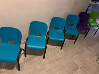 Lifetime Kids Plastic Chairs Set of 6