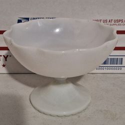 Vintage Milk Glass Pedestal Bowl With Ruffeled Edge Unmarked