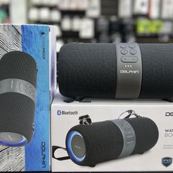 Rechargeable Party Speaker With color Changing Lights