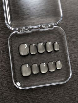 Press on Nails - Sizes XS,S,M,L - CASH ONLY - 75th ave and Peoria