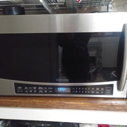 Grande/ Big Microwave $200.00