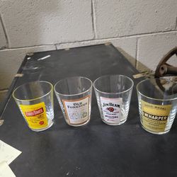 Set Of 4 Ketucky Straight Bourbon Glasses