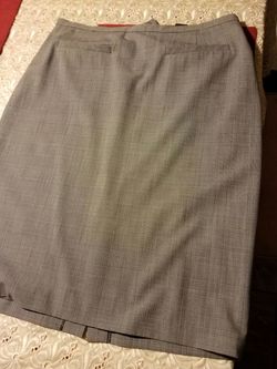 Adorable skirt. Exellent condition.
