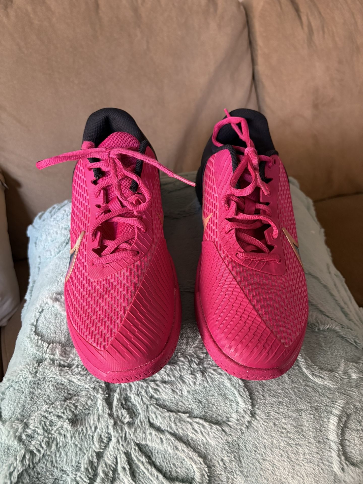 Women’s Nike Court Air Zoom Vapor Pro 2 Size 10.5