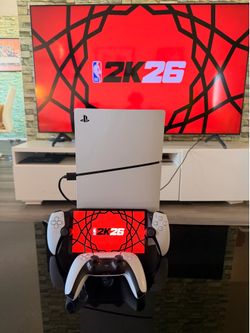 Ps5 bundle + ps portal + games *PRICE NEGOTIABLE*