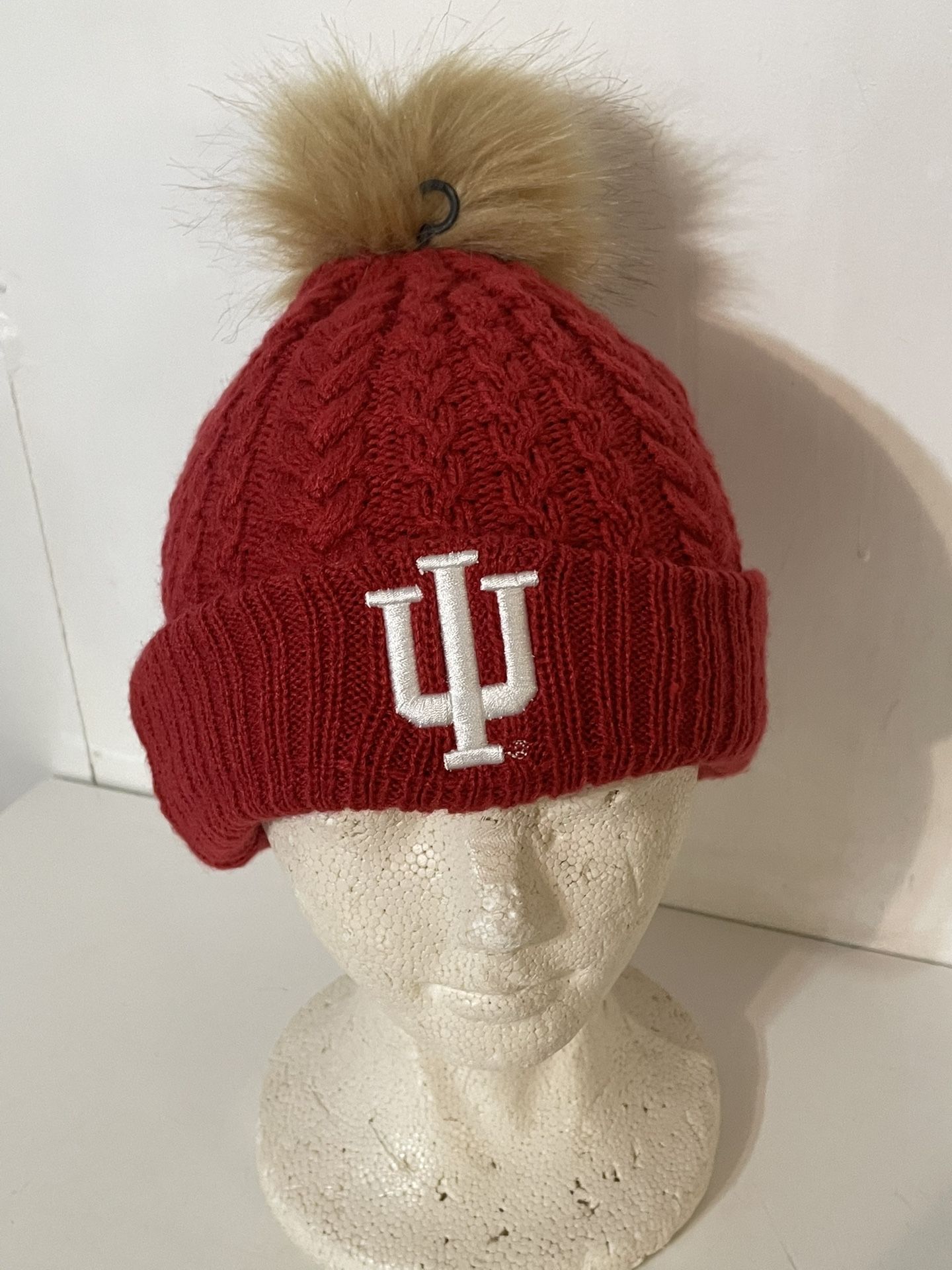 IU Hat For Women Never Used