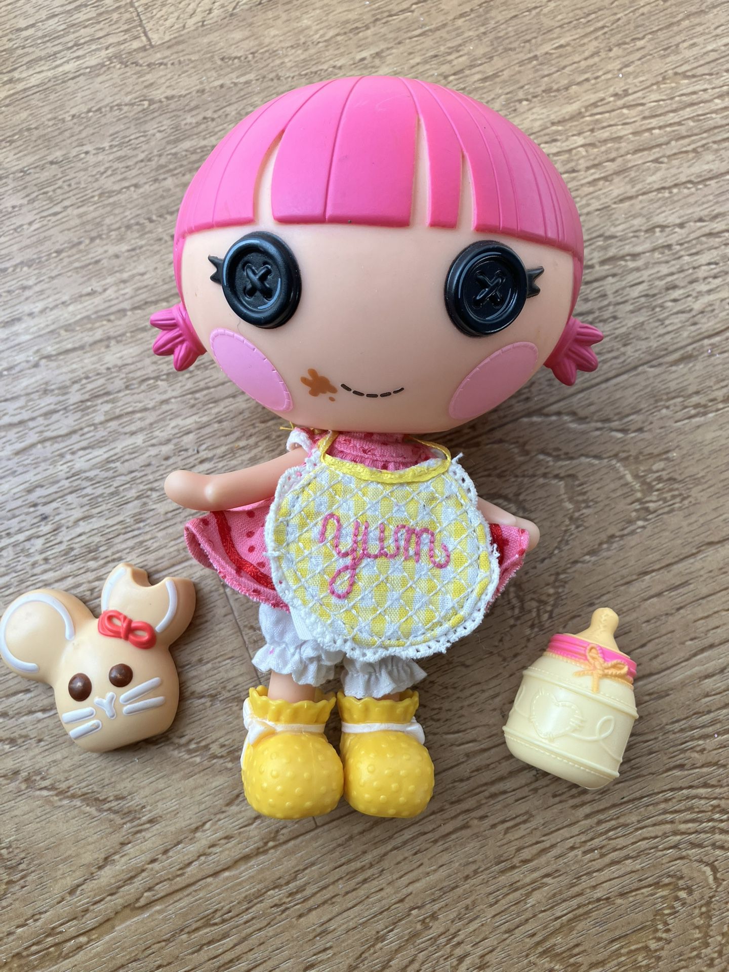 Lalaloopsy Littles Sprinkle Spice Cookie Doll, Bottle, & Pet