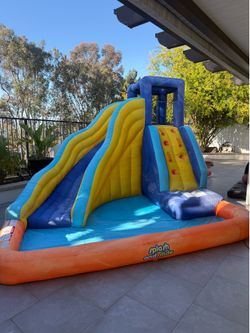 Bounce house - water slide - waterslide - splash n play - blow up