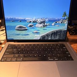 2021 MacBook Pro 14 inch 16 RAM/500GB HD