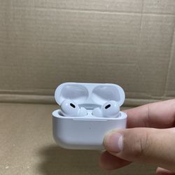 AirPod Pros Max 