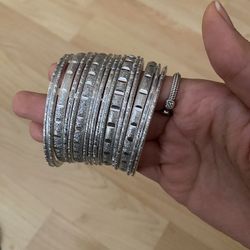 Silver bangles 2.6 size