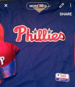Xl mens Phillies jersey and hat